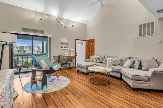 29 21st Avenue 4, Seaside Park, NJ 08752