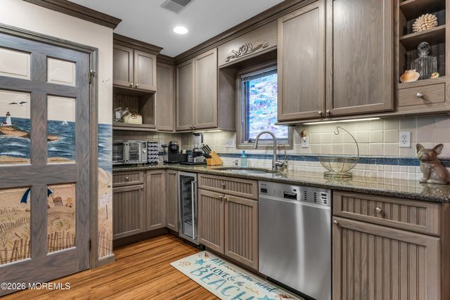 29 21st Avenue 4, Seaside Park, NJ 08752