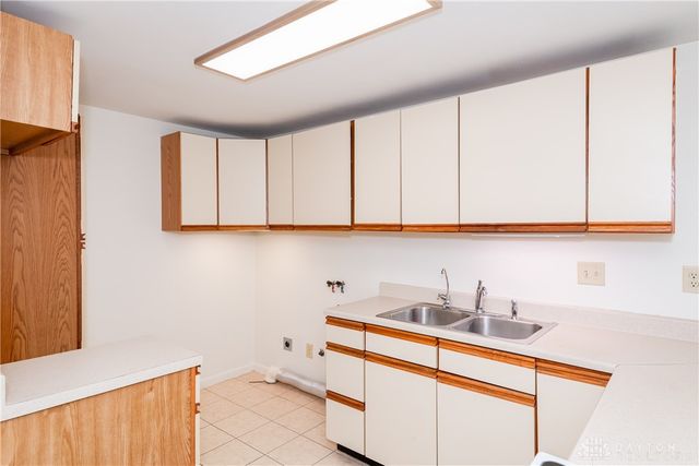 3800 Hertland Drive, Dayton, OH 45439