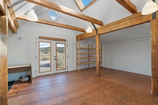 67 Los Hornos Road, Lamy, NM 87540