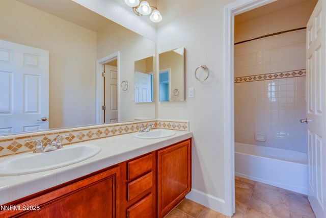 1798 Evening Rock Court, Reno, NV 89523