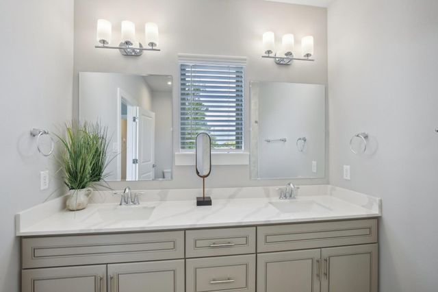 5703 Spring Stuebner Rd, Spring, TX 77389