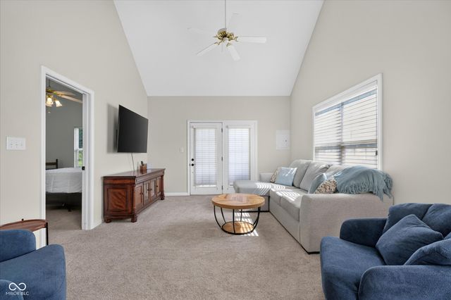 9596 Thradd Street, Fishers, IN 46038