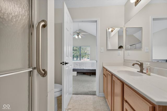9596 Thradd Street, Fishers, IN 46038