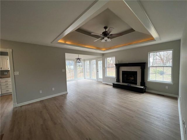 4902 NW Nantucket Drive, Blue Springs, MO 64015