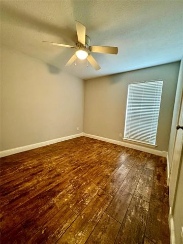 78 Wind Whisper Court, The Woodlands, TX 77380