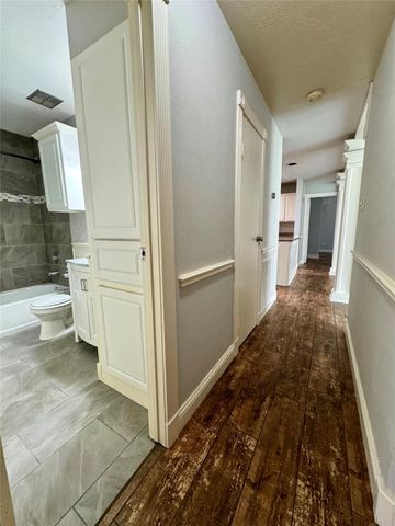 78 Wind Whisper Court, The Woodlands, TX 77380