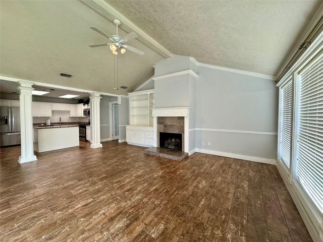 78 Wind Whisper Court, The Woodlands, TX 77380