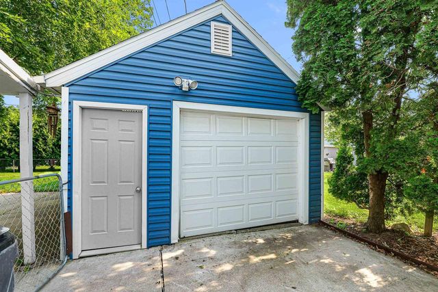 146 HAZEL STREET, Neenah, WI 54956