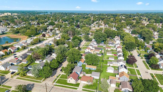 146 HAZEL STREET, Neenah, WI 54956