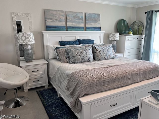 306 Palm DR 2, Naples, FL 34112