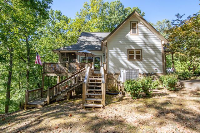 120 PIER PT, Savannah, TN 38372