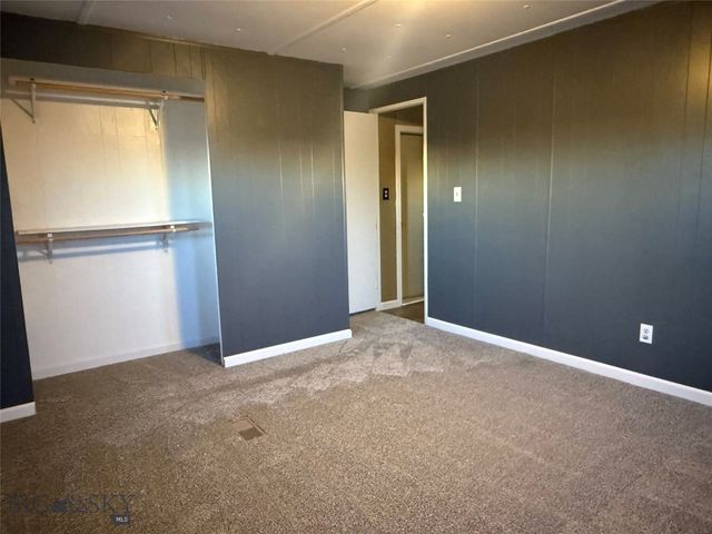 685 5th Avenue, Ulm, MT 59485