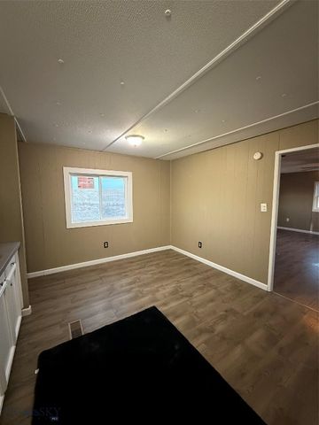 685 5th Avenue, Ulm, MT 59485