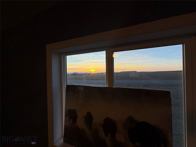 685 5th Avenue, Ulm, MT 59485