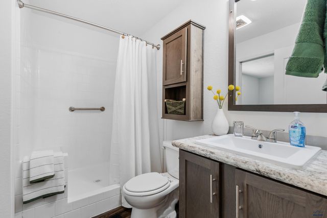 1661.157 E PHILADELPHIA, Rapid City, SD 57701