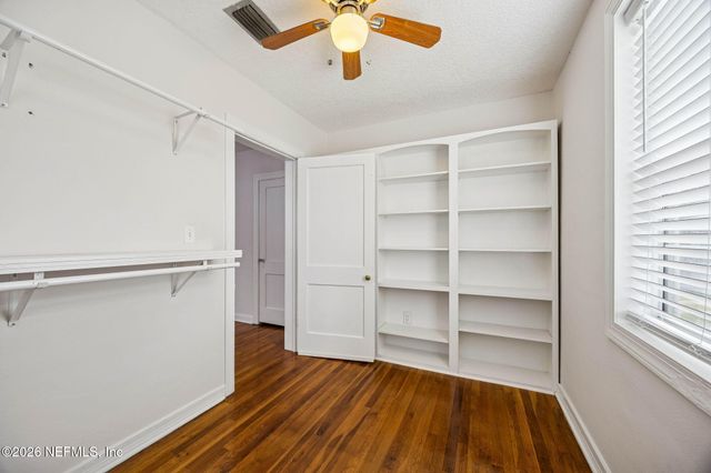 4330 SHIRLEY Avenue, Jacksonville, FL 32210