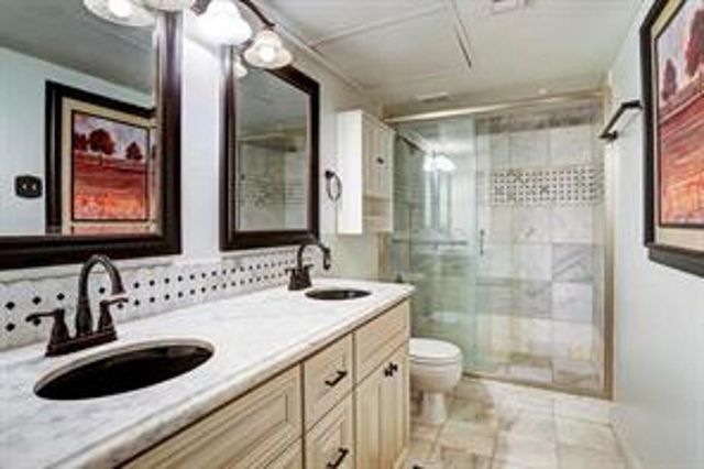 351 N Post Oak Lane 715, Houston, TX 77024
