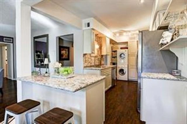 351 N Post Oak Lane 715, Houston, TX 77024