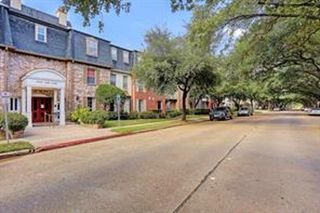 351 N Post Oak Lane 715, Houston, TX 77024