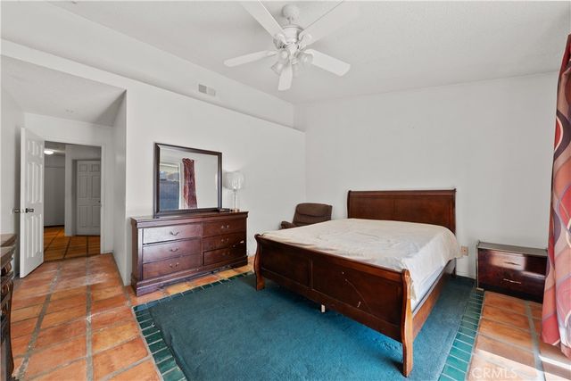 1536 E Avenue J4, Lancaster, CA 93535