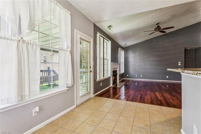 2001 Kelsey Bay CT, Chesapeake, VA 23323