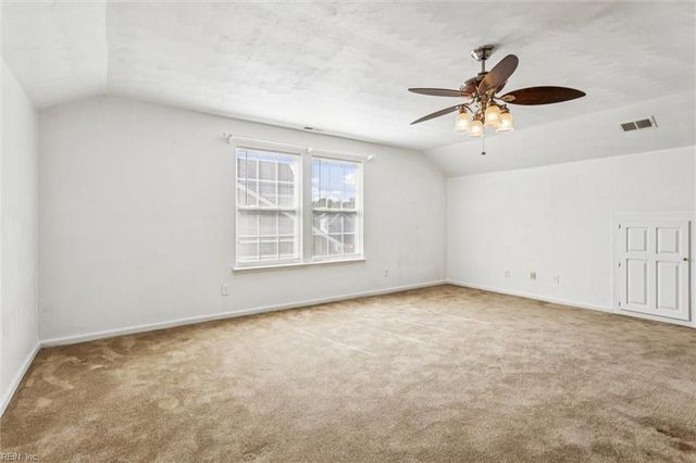 2001 Kelsey Bay CT, Chesapeake, VA 23323