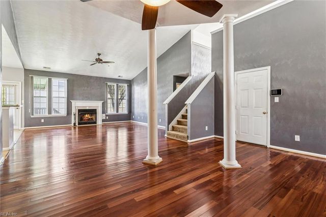 2001 Kelsey Bay CT, Chesapeake, VA 23323