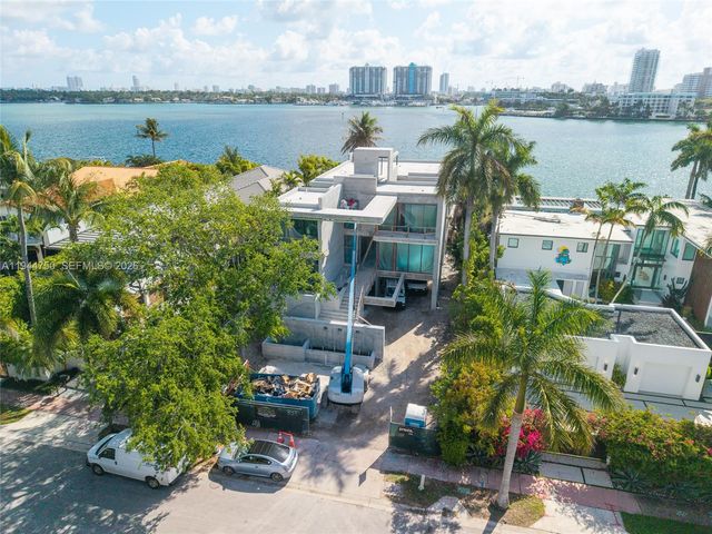 333 E Rivo Alto Drive, Miami Beach, FL 33139