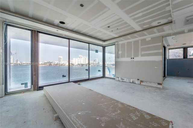 333 E Rivo Alto Drive, Miami Beach, FL 33139
