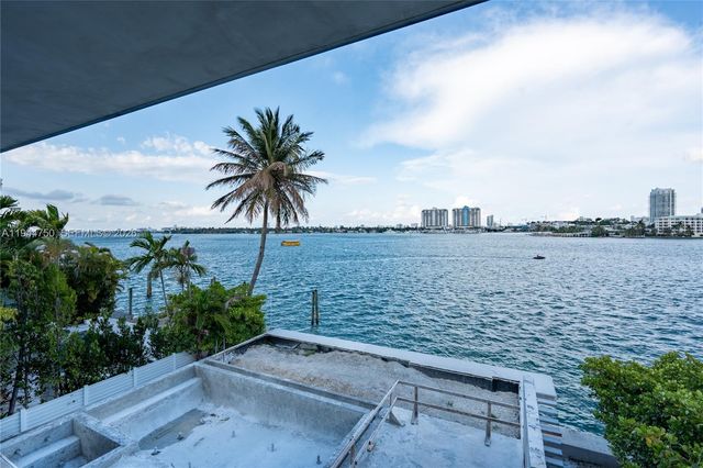333 E Rivo Alto Drive, Miami Beach, FL 33139