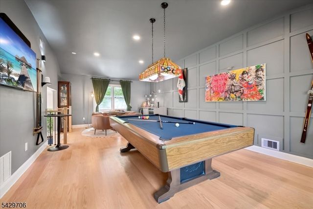 110 Shady Ln, Randolph Twp., NJ 07869