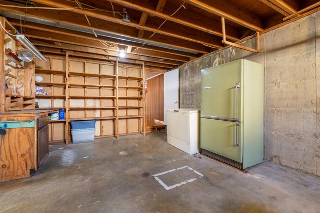 3856 Bower RD, Roanoke, VA 24018