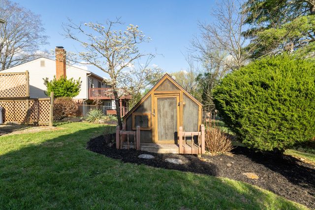 3856 Bower RD, Roanoke, VA 24018