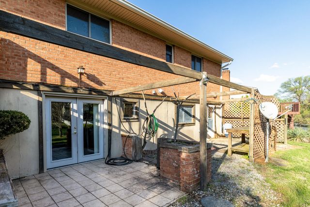 3856 Bower RD, Roanoke, VA 24018