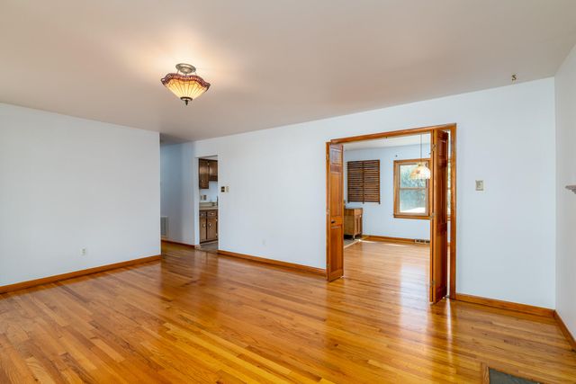 3856 Bower RD, Roanoke, VA 24018