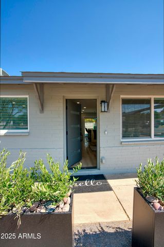 1002 E BUTLER Drive, Phoenix, AZ 85020