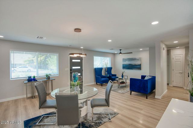 1002 E BUTLER Drive, Phoenix, AZ 85020