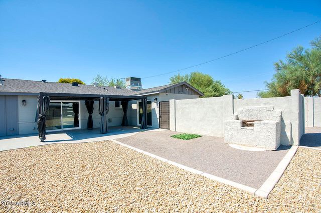 1002 E BUTLER Drive, Phoenix, AZ 85020