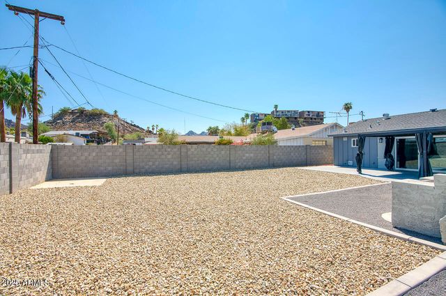 1002 E BUTLER Drive, Phoenix, AZ 85020