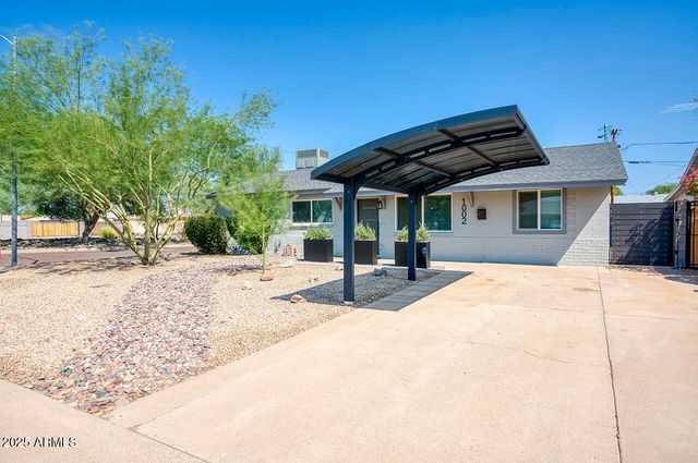 1002 E BUTLER Drive, Phoenix, AZ 85020