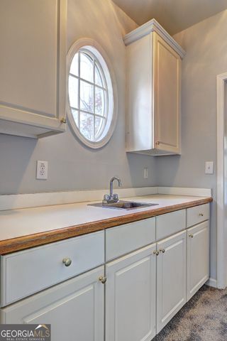 980 Laurel Springs Lane SW, Marietta, GA 30064