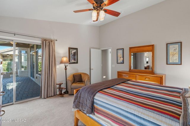 971 N Desert Deer Ps, Green Valley, AZ 85614