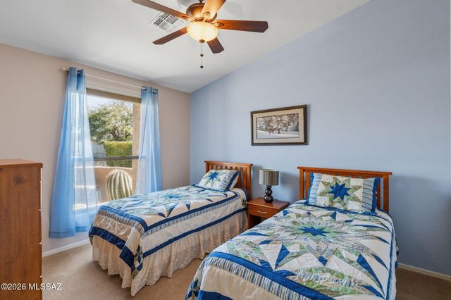 971 N Desert Deer Ps, Green Valley, AZ 85614