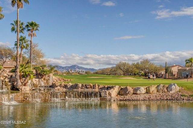 971 N Desert Deer Ps, Green Valley, AZ 85614