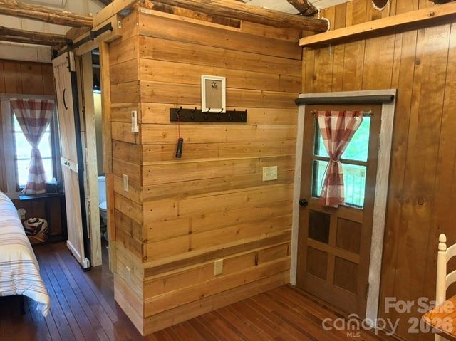 30 Grove Park, Waynesville, NC 28786