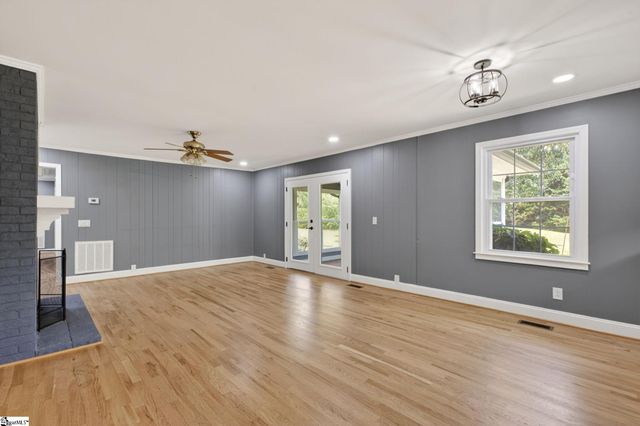 222 Devon Drive, Mauldin, SC 29662