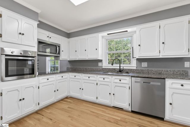 222 Devon Drive, Mauldin, SC 29662