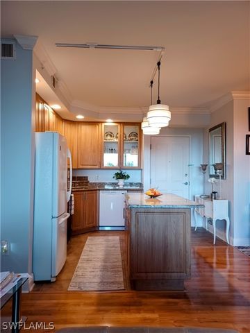 2825 Palm Beach BLVD 416, Fort Myers, FL 33916