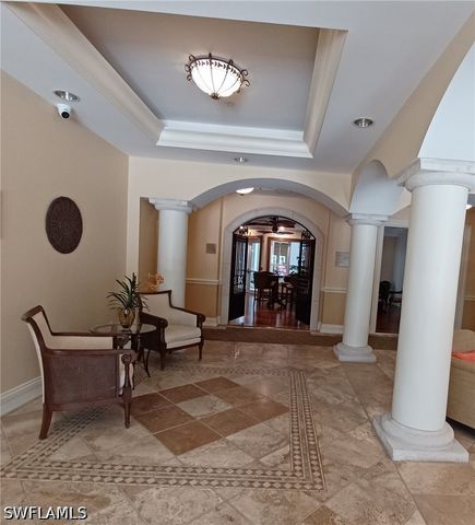2825 Palm Beach BLVD 416, Fort Myers, FL 33916